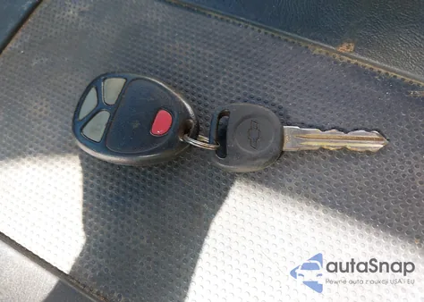 2001 Chevrolet Silverado 2500Hd Lt z USA, uszkodzony, nr VIN 1GCHK29UX1E313785